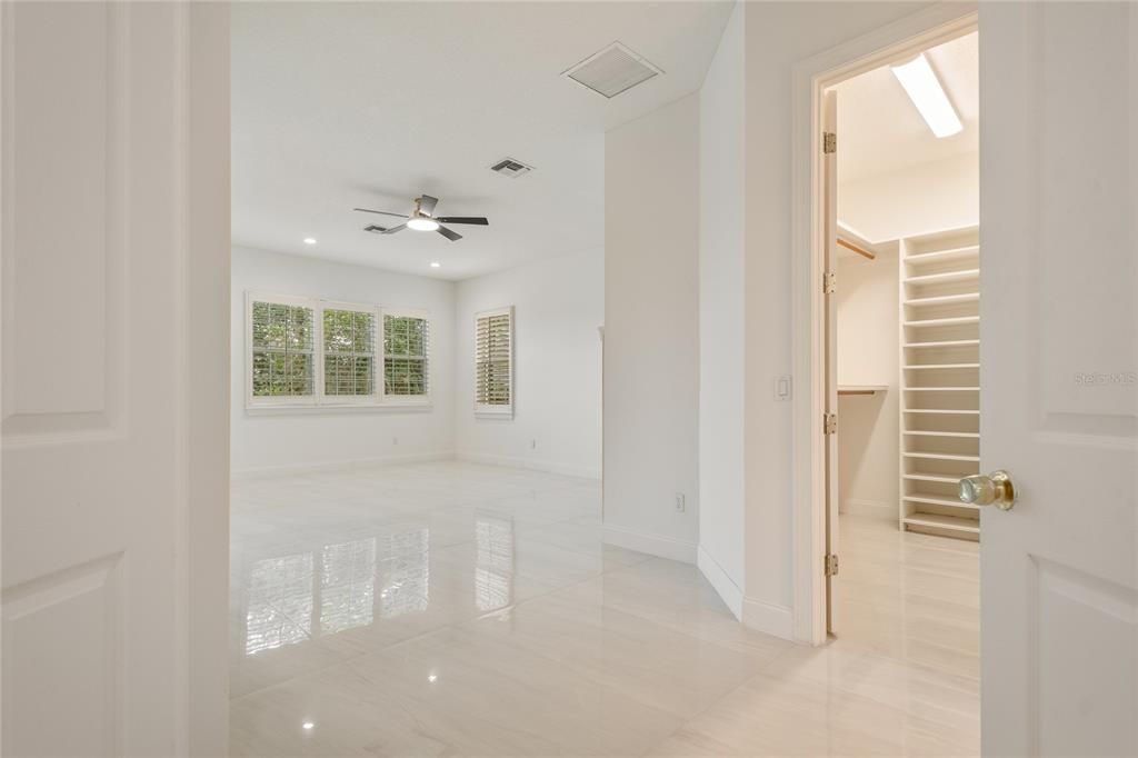 For Sale: $1,359,000 (5 beds, 4 baths, 4469 Square Feet)