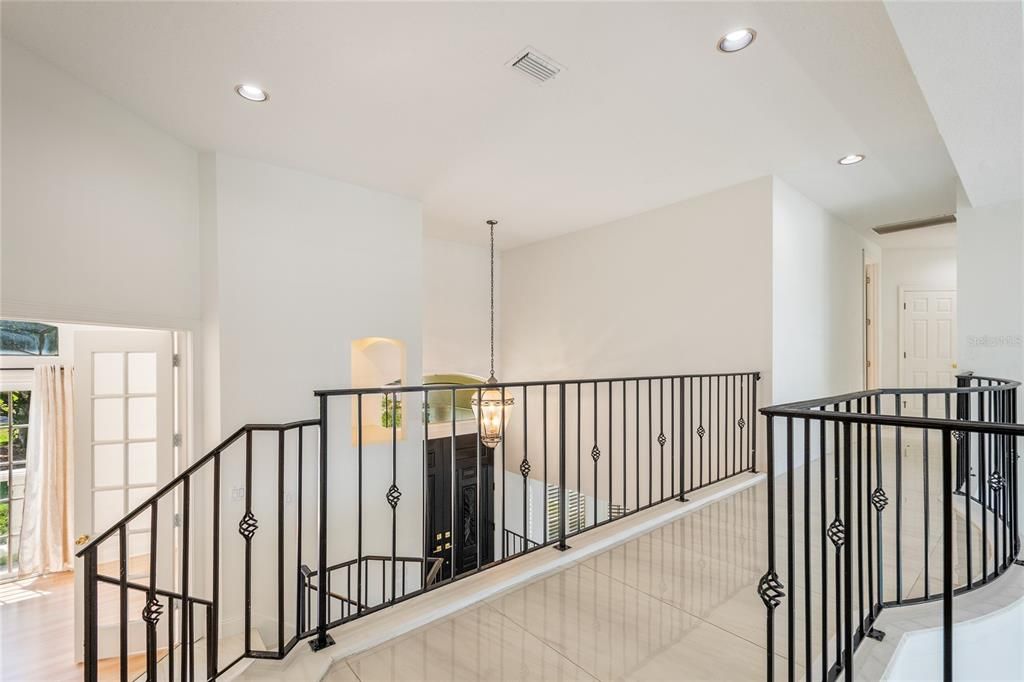 For Sale: $1,359,000 (5 beds, 4 baths, 4469 Square Feet)