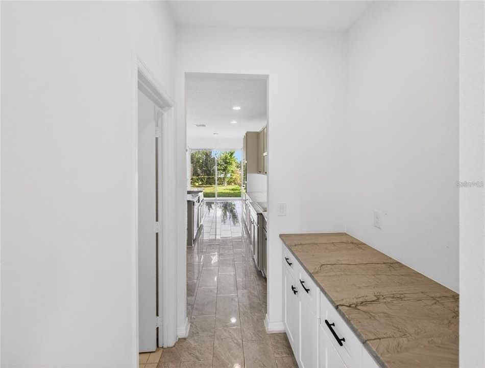 En Renta: $4,200 (5 camas, 5 baños, 3781 Pies cuadrados)