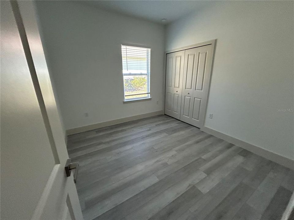 В аренду: $1,900 (4 спален, 2 ванн, 1551 Квадратных фут)