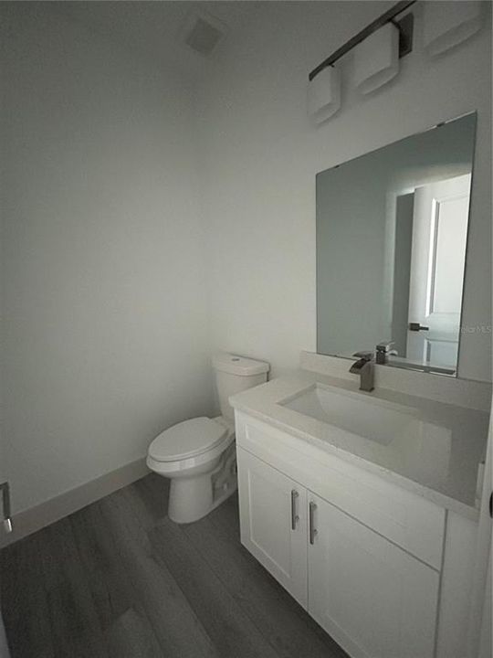 В аренду: $1,900 (4 спален, 2 ванн, 1551 Квадратных фут)