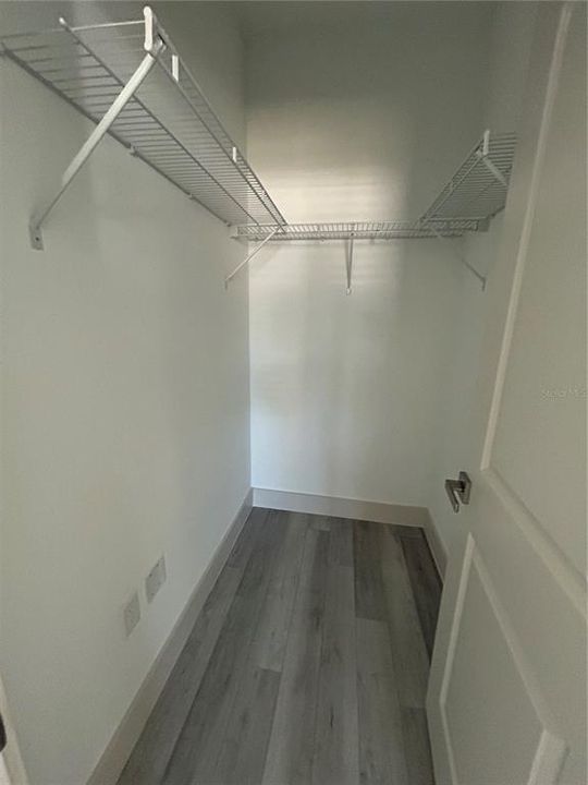 В аренду: $1,900 (4 спален, 2 ванн, 1551 Квадратных фут)