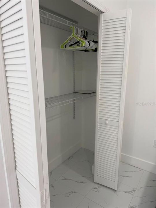 В аренду: $1,100 (1 спален, 1 ванн, 300 Квадратных фут)