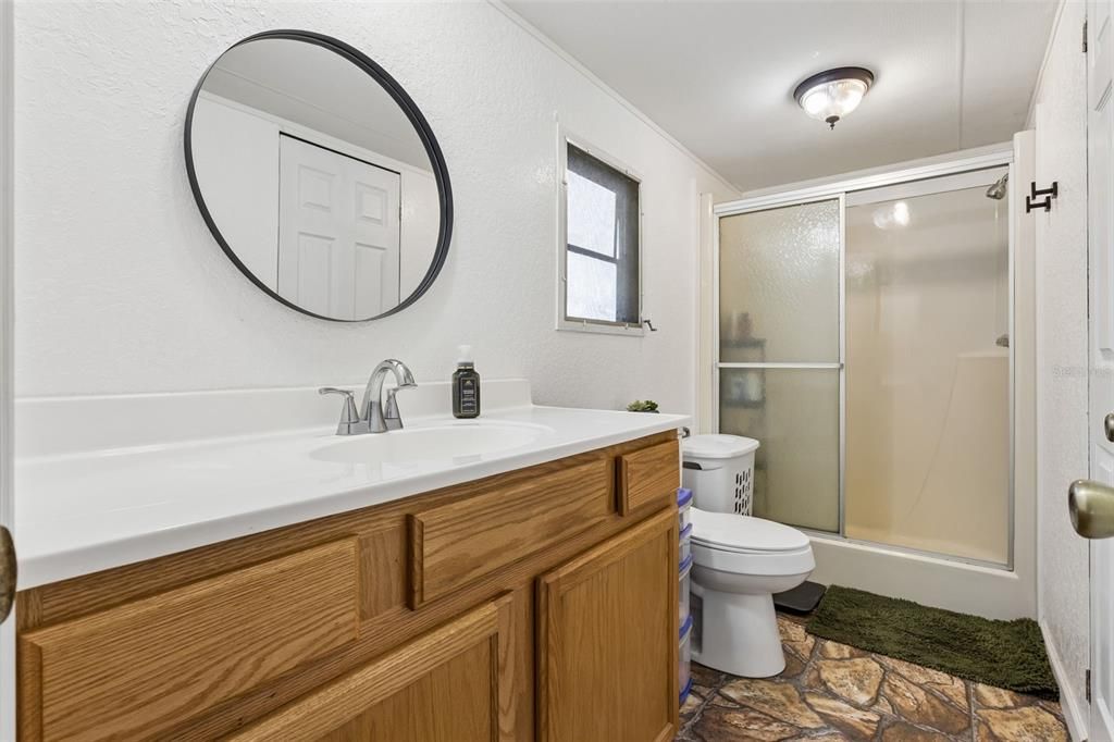 For Sale: $160,000 (3 beds, 2 baths, 1056 Square Feet)