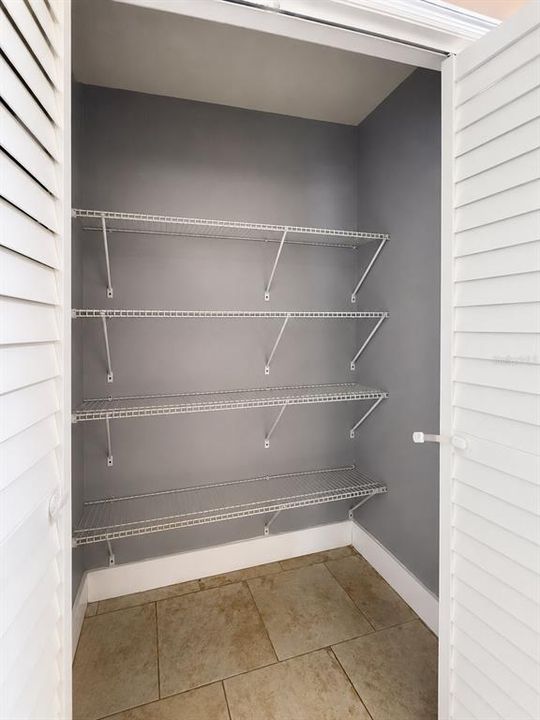 For Sale: $235,000 (2 beds, 2 baths, 1032 Square Feet)