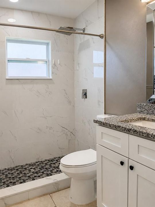 For Sale: $235,000 (2 beds, 2 baths, 1032 Square Feet)