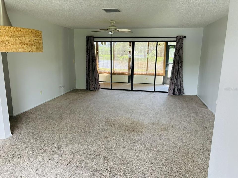 For Rent: $2,200 (2 beds, 2 baths, 1250 Square Feet)