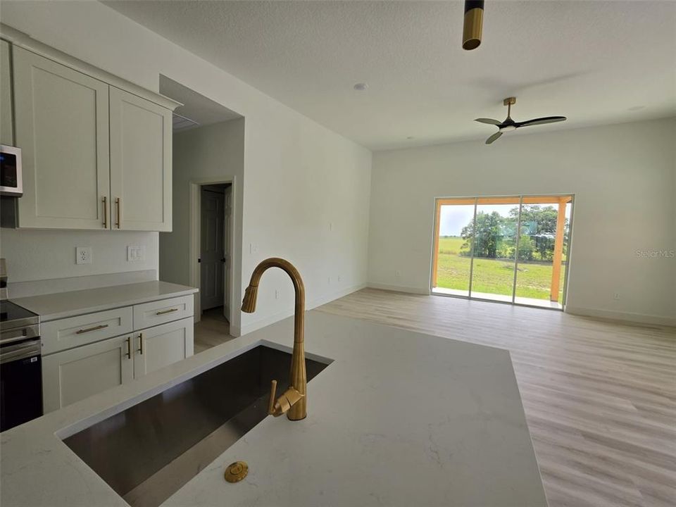 For Sale: $499,900 (4 beds, 2 baths, 2016 Square Feet)