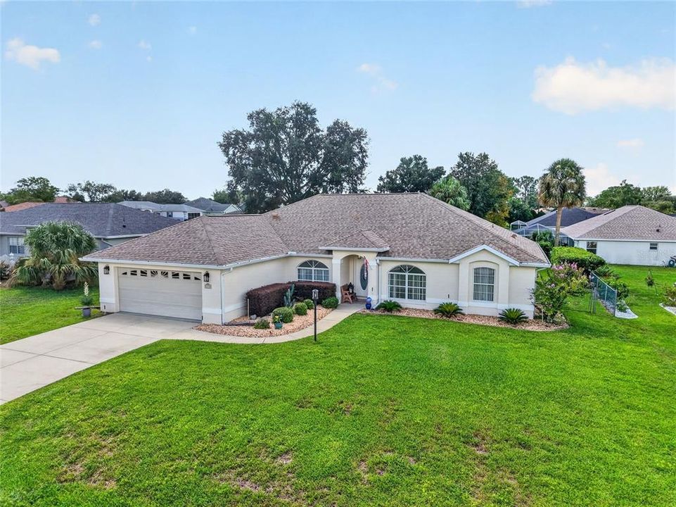 For Sale: $344,900 (3 beds, 2 baths, 2131 Square Feet)