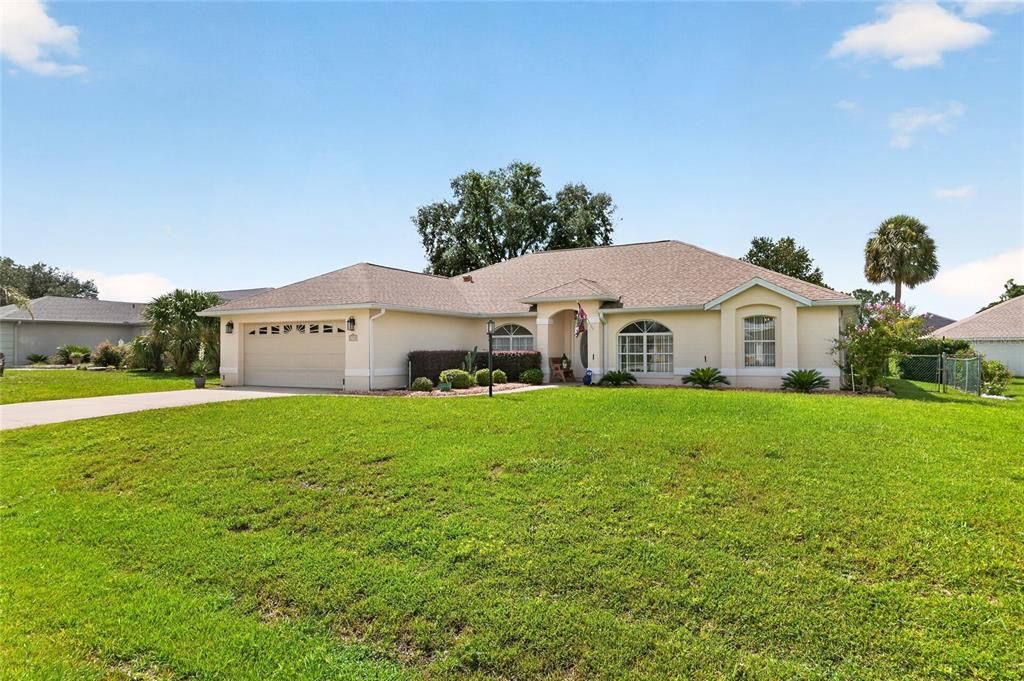 For Sale: $344,900 (3 beds, 2 baths, 2131 Square Feet)