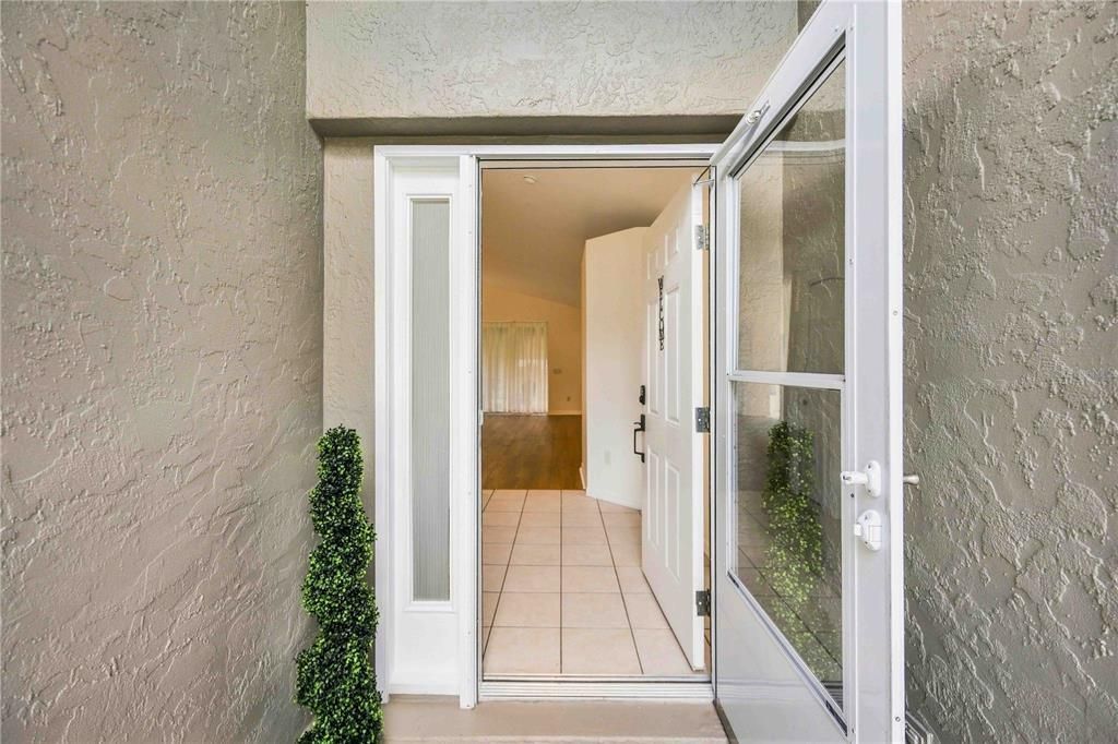 For Sale: $424,900 (3 beds, 2 baths, 1576 Square Feet)