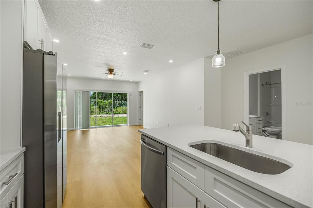 Activo con contrato: $599,000 (0 camas, 0 baños, 2158 Pies cuadrados)