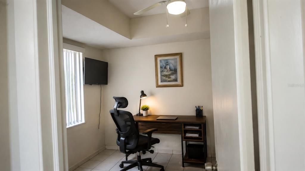 For Sale: $455,000 (3 beds, 2 baths, 1315 Square Feet)