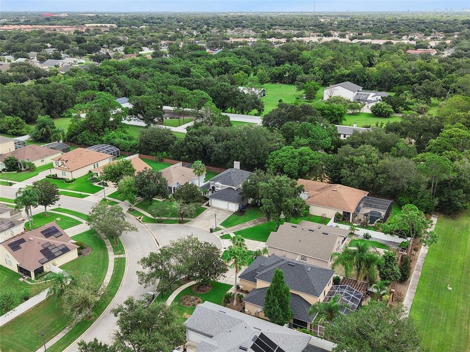 Activo con contrato: $524,999 (3 camas, 2 baños, 2078 Pies cuadrados)