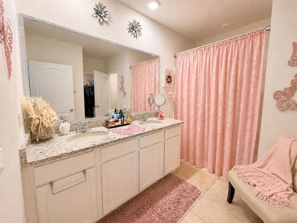 For Sale: $316,990 (4 beds, 2 baths, 1867 Square Feet)