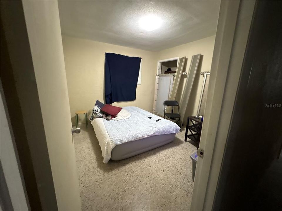 For Sale: $119,900 (2 beds, 1 baths, 1008 Square Feet)