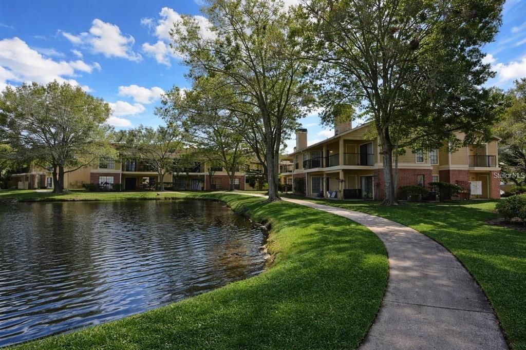 For Rent: $1,800 (2 beds, 2 baths, 1027 Square Feet)