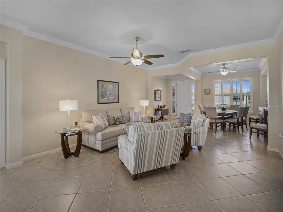For Sale: $562,265 (3 beds, 2 baths, 2413 Square Feet)