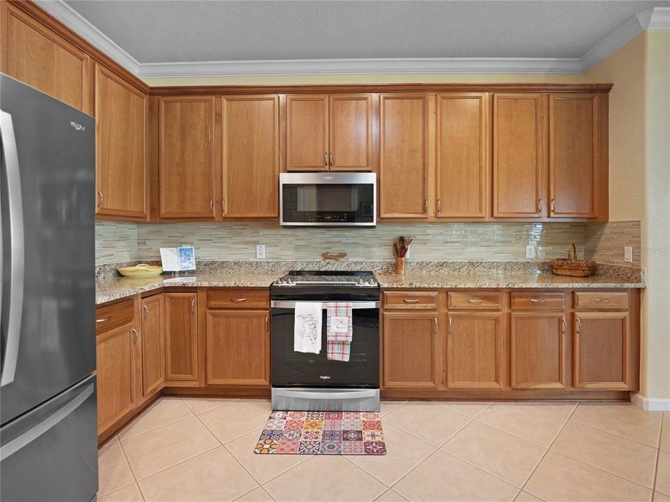 For Sale: $562,265 (3 beds, 2 baths, 2413 Square Feet)