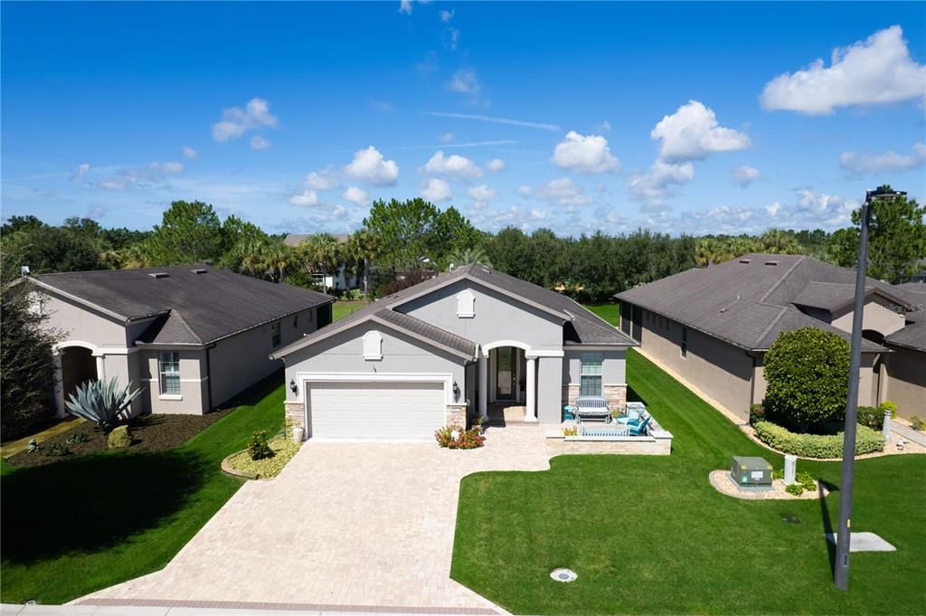 For Sale: $415,514 (2 beds, 2 baths, 2147 Square Feet)