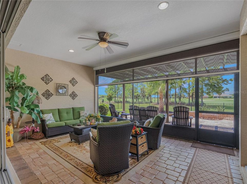 For Sale: $607,706 (3 beds, 3 baths, 2543 Square Feet)