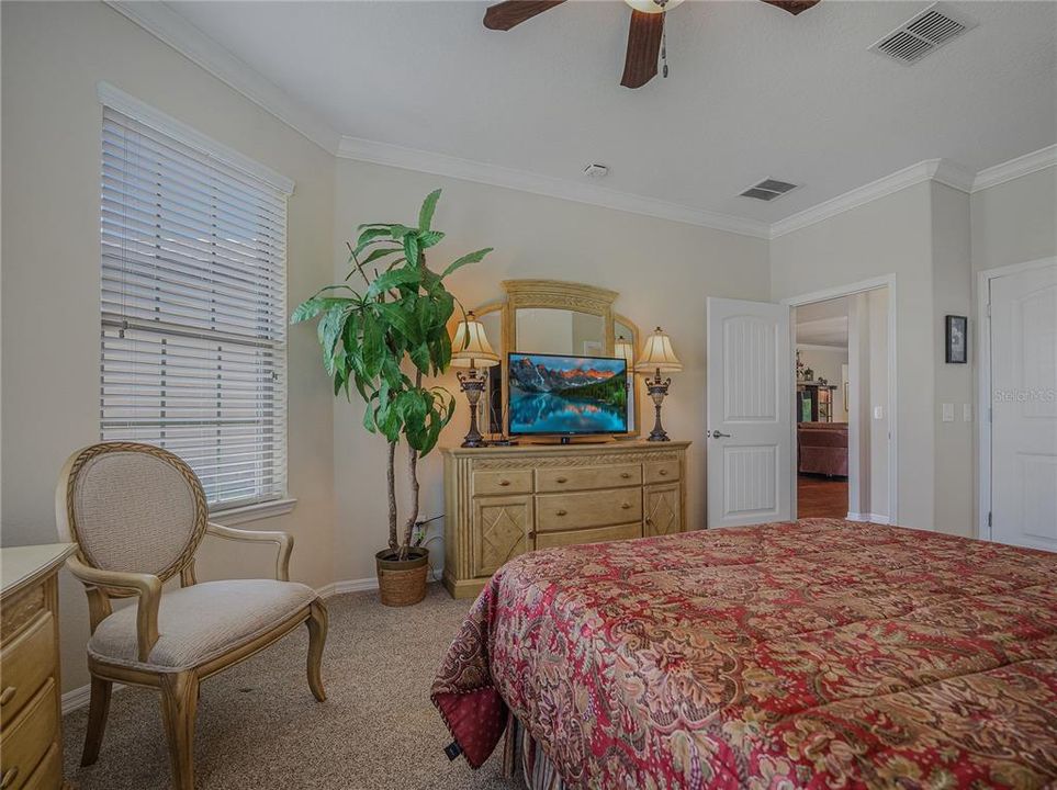 For Sale: $607,706 (3 beds, 3 baths, 2543 Square Feet)