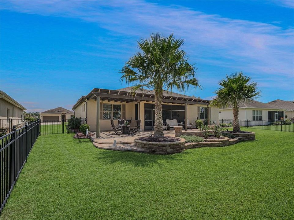 For Sale: $607,706 (3 beds, 3 baths, 2543 Square Feet)