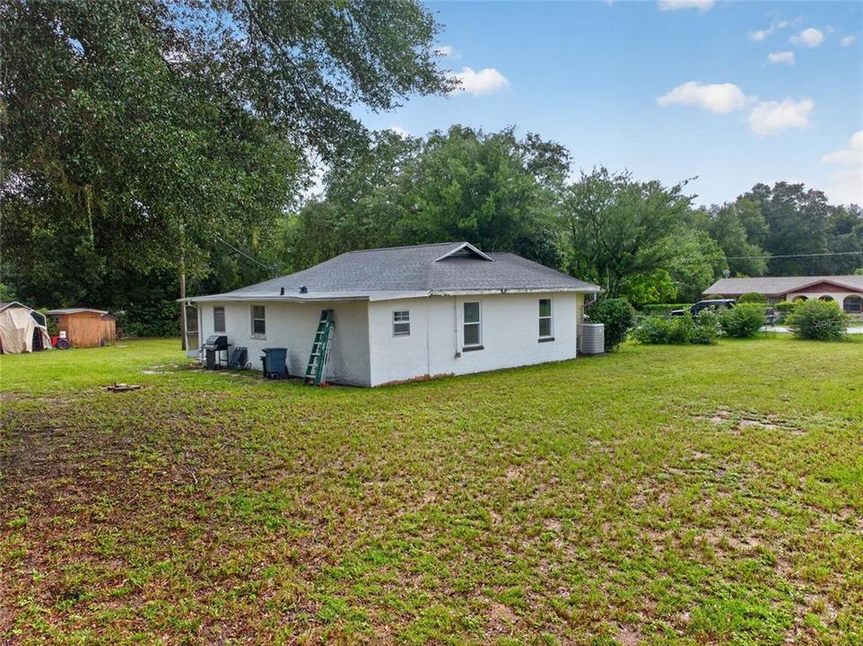 For Sale: $239,900 (3 beds, 1 baths, 1165 Square Feet)