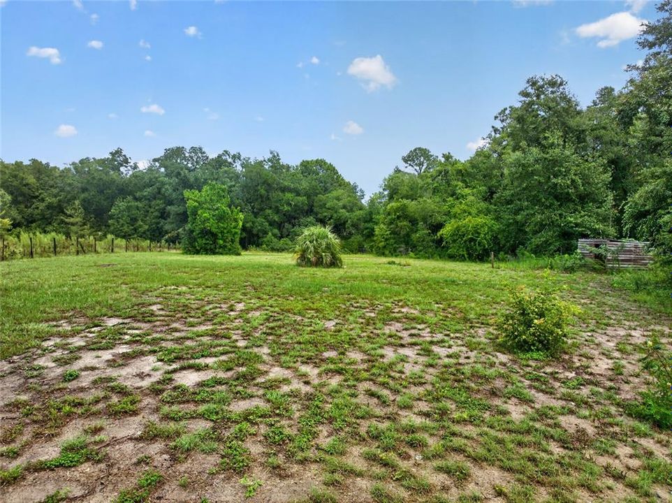 For Sale: $239,900 (3 beds, 1 baths, 1165 Square Feet)