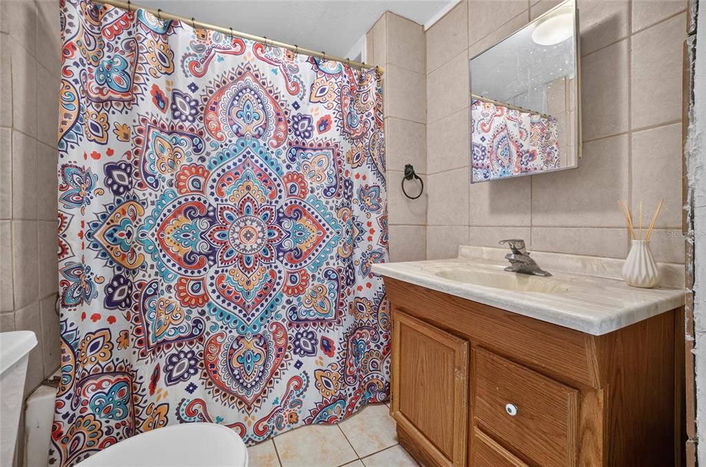 For Sale: $239,900 (3 beds, 1 baths, 1165 Square Feet)
