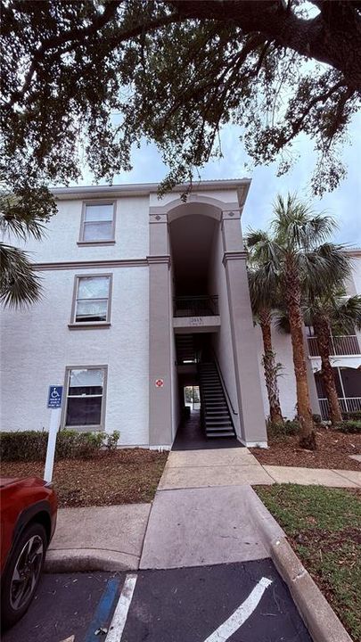For Rent: $1,800 (3 beds, 2 baths, 1205 Square Feet)
