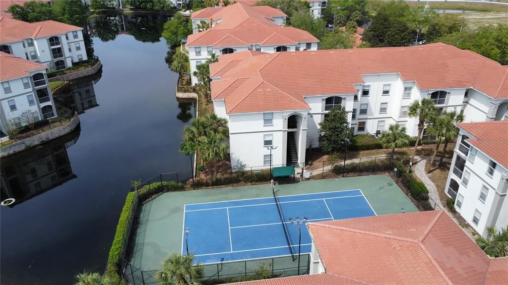 For Rent: $1,800 (3 beds, 2 baths, 1205 Square Feet)