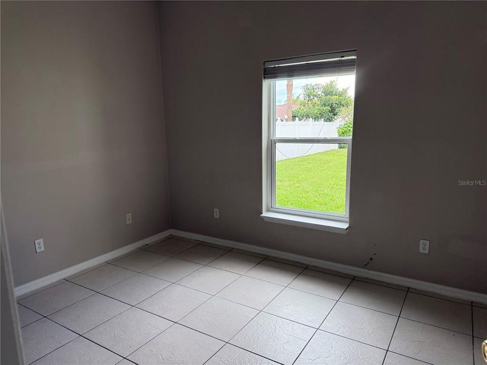 En Renta: $1,850 (3 camas, 2 baños, 1331 Pies cuadrados)