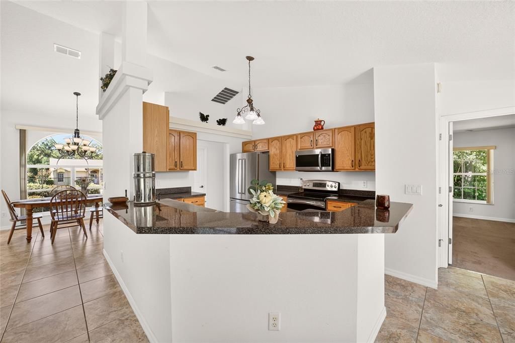 For Sale: $330,000 (3 beds, 2 baths, 1913 Square Feet)