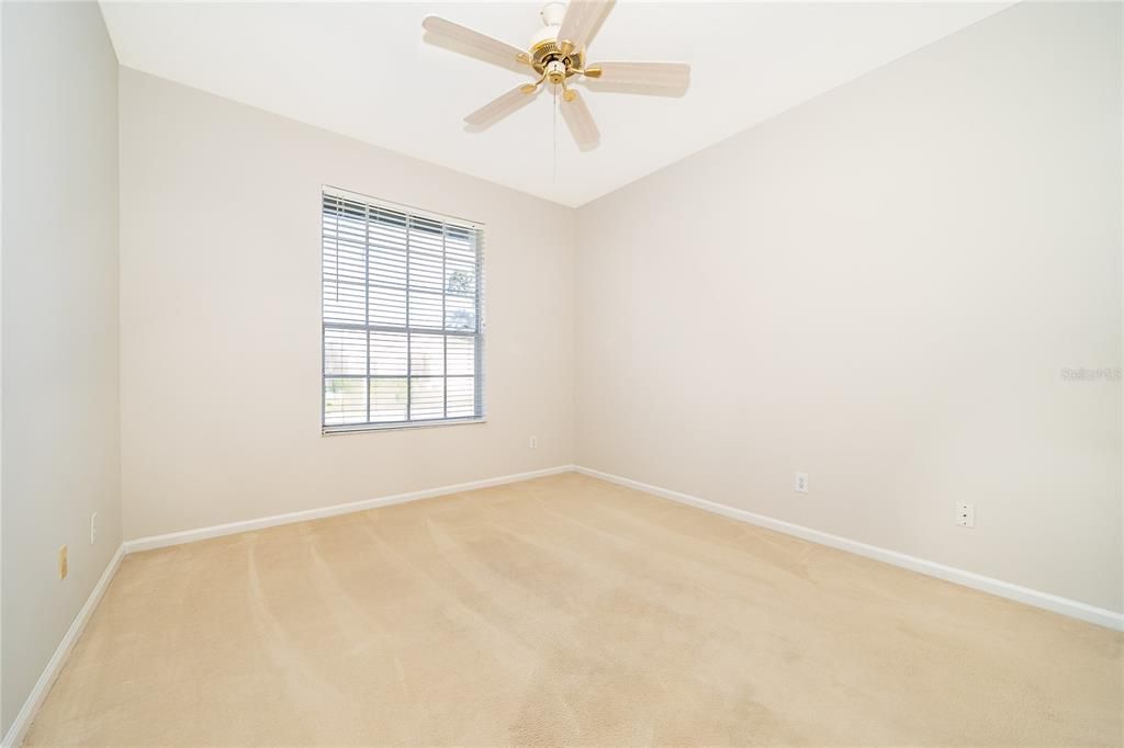 For Sale: $409,900 (3 beds, 2 baths, 1663 Square Feet)
