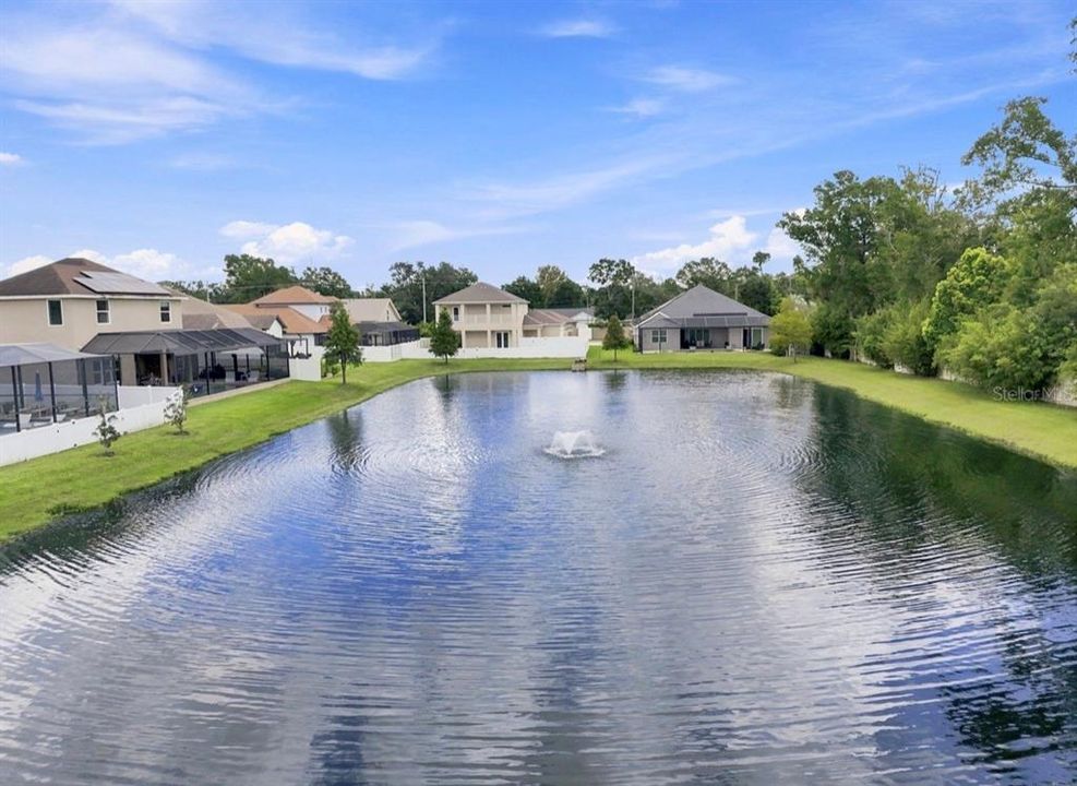 En Venta: $999,900 (5 camas, 4 baños, 2886 Pies cuadrados)