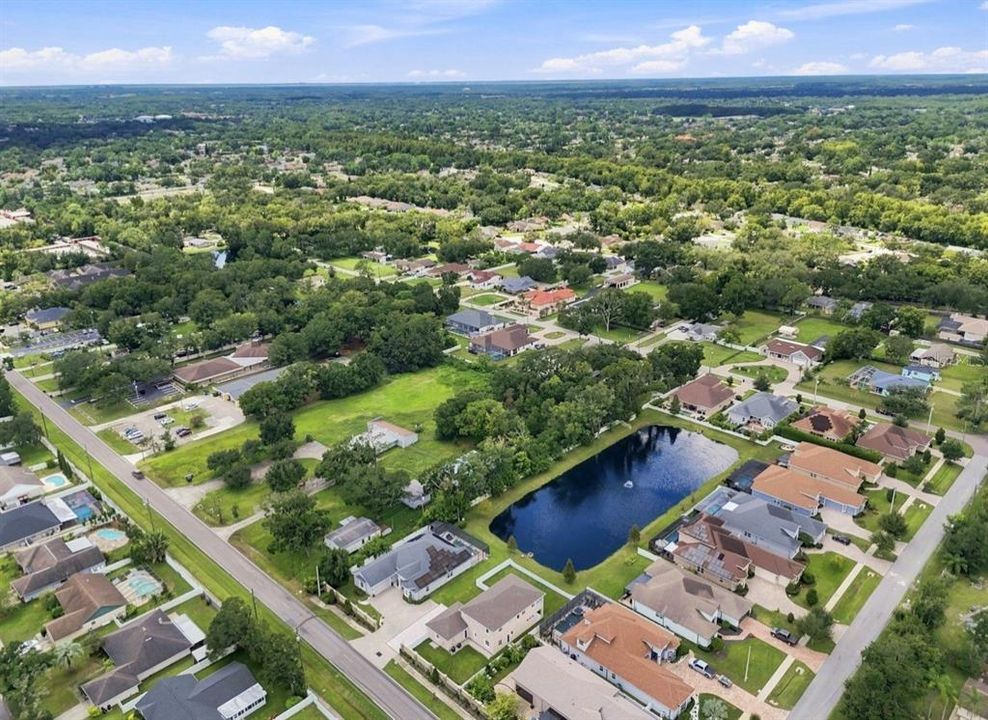 En Venta: $999,900 (5 camas, 4 baños, 2886 Pies cuadrados)