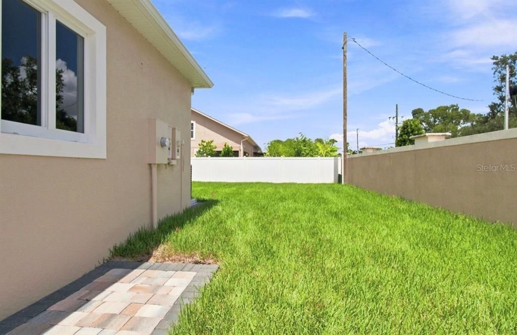 En Venta: $999,900 (5 camas, 4 baños, 2886 Pies cuadrados)