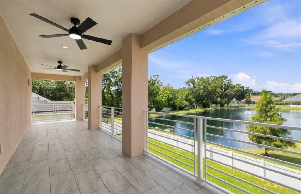 En Venta: $999,900 (5 camas, 4 baños, 2886 Pies cuadrados)