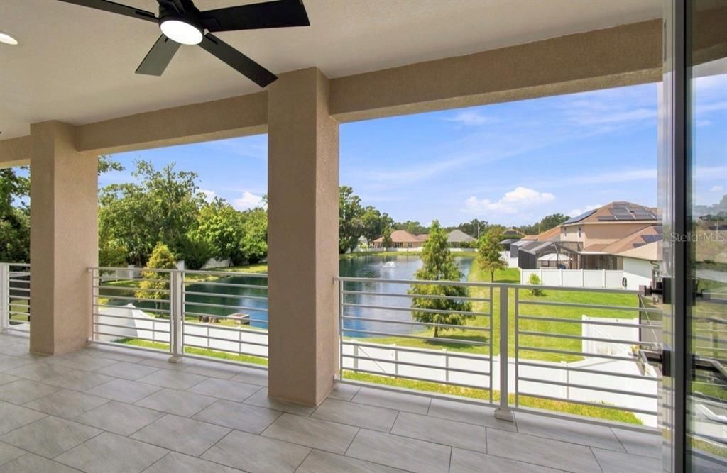 En Venta: $999,900 (5 camas, 4 baños, 2886 Pies cuadrados)