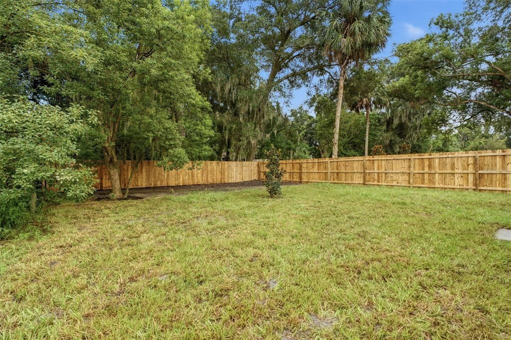 For Sale: $285,000 (3 beds, 2 baths, 1308 Square Feet)