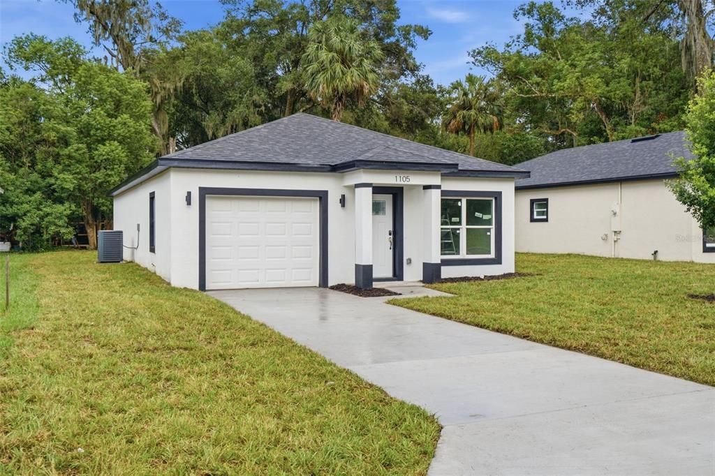 For Sale: $285,000 (3 beds, 2 baths, 1308 Square Feet)