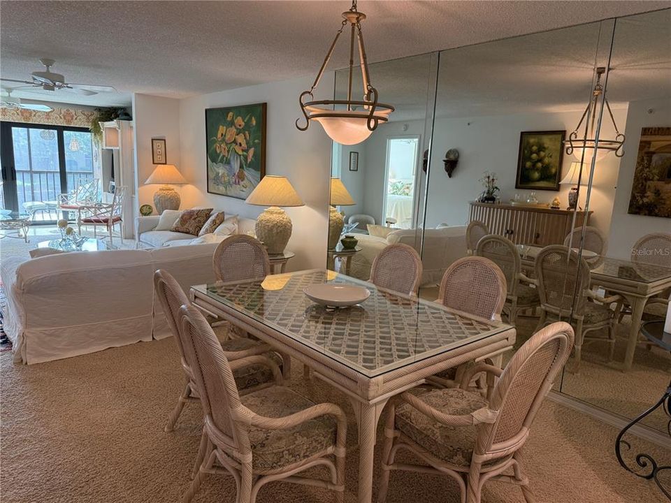For Sale: $339,000 (2 beds, 2 baths, 1232 Square Feet)