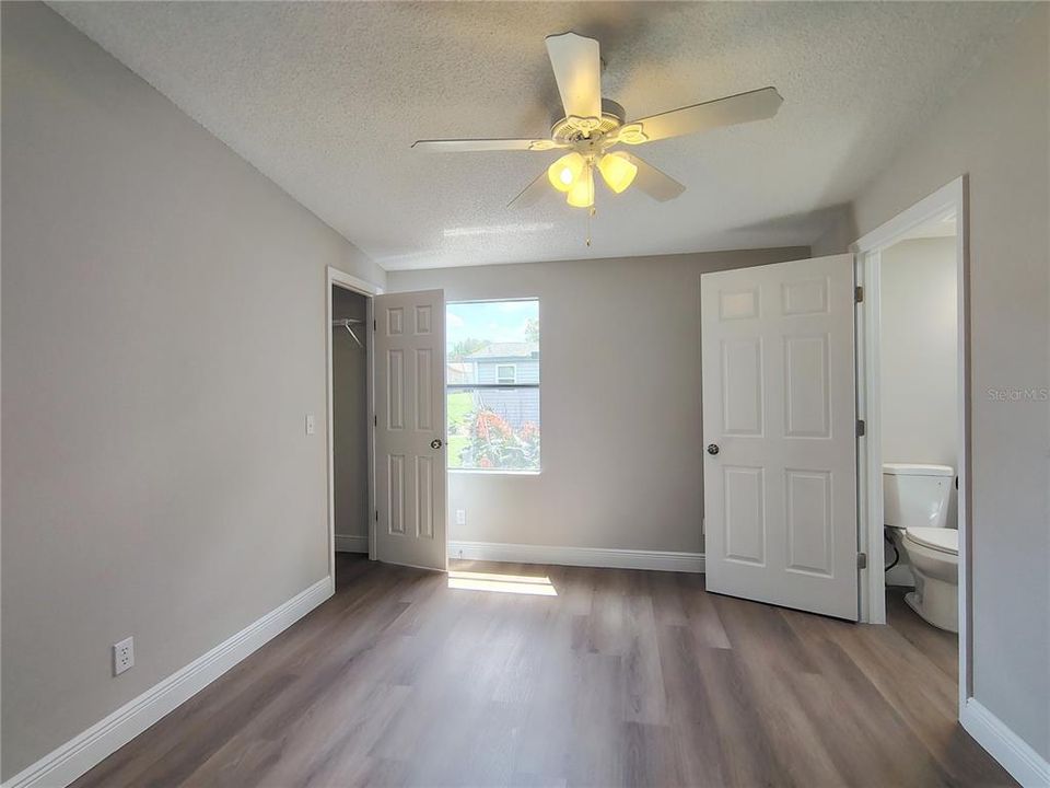 For Sale: $255,000 (2 beds, 2 baths, 1748 Square Feet)