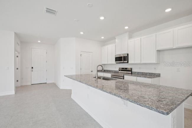 For Sale: $384,900 (3 beds, 2 baths, 2066 Square Feet)