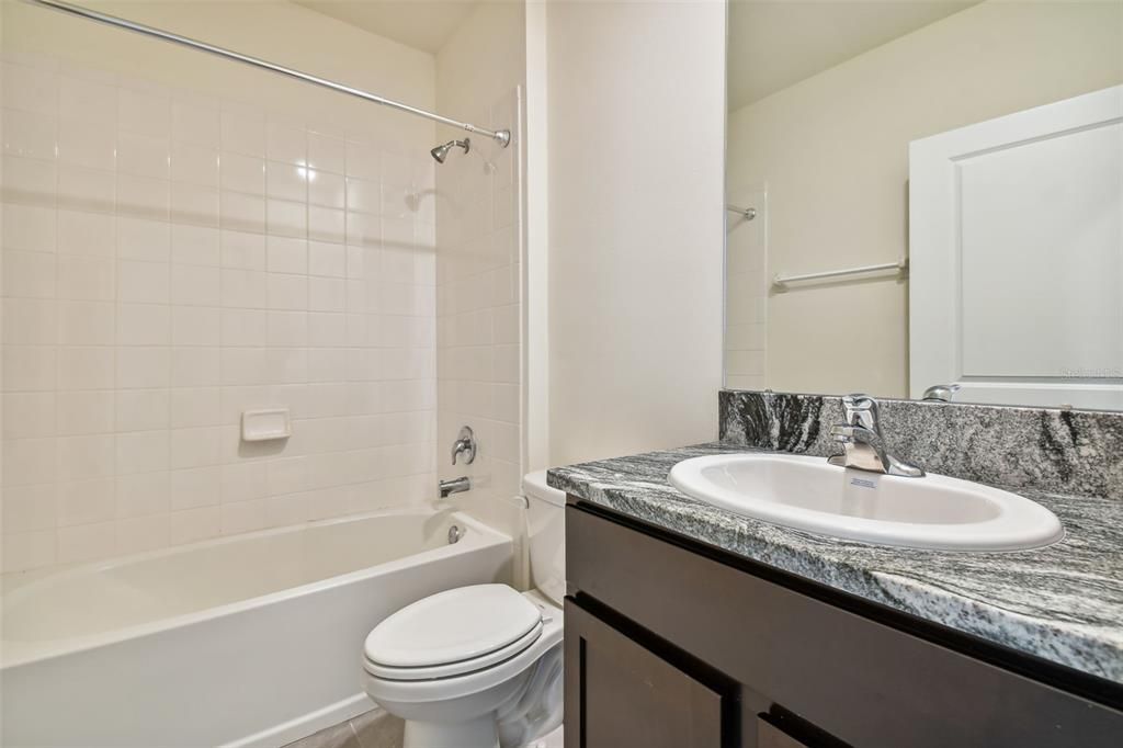 For Rent: $2,650 (4 beds, 3 baths, 2371 Square Feet)