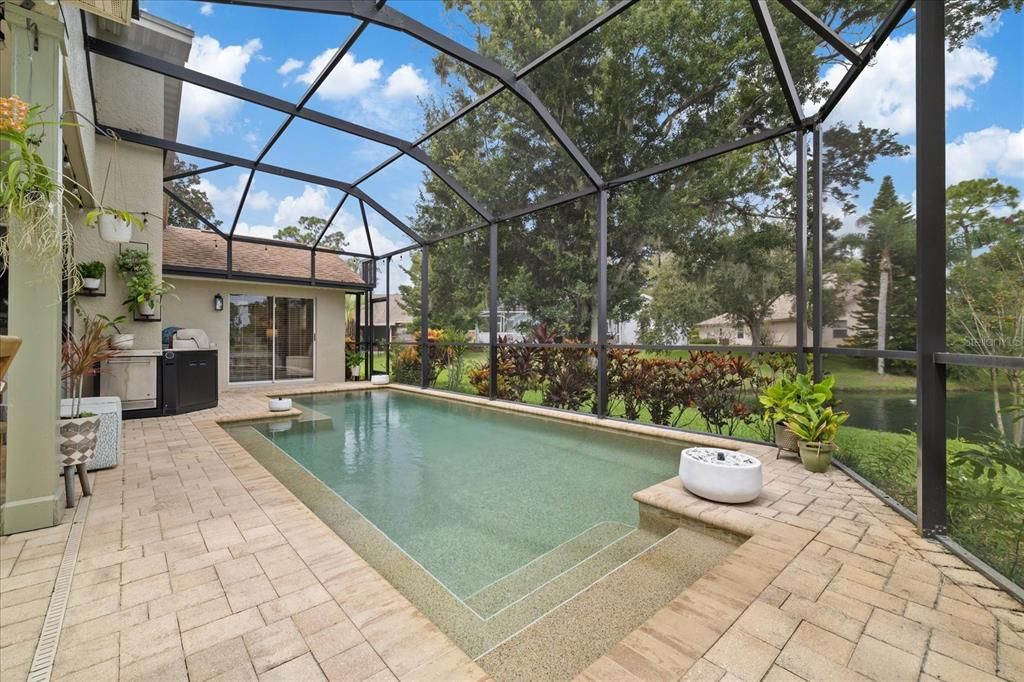 For Sale: $639,000 (3 beds, 2 baths, 1889 Square Feet)
