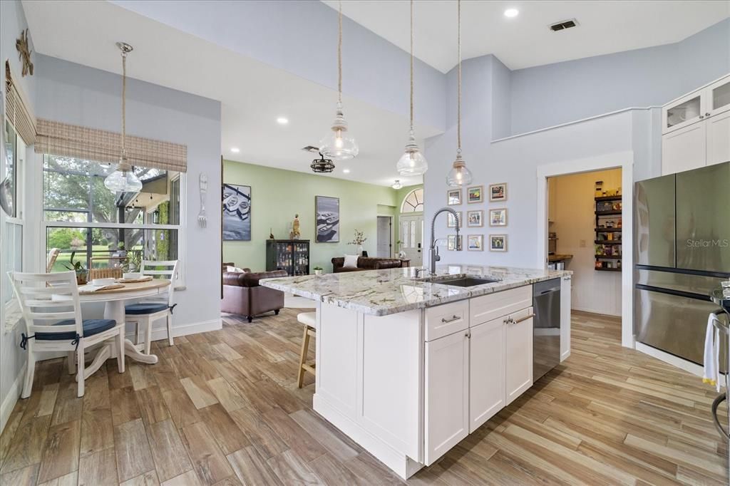 For Sale: $639,000 (3 beds, 2 baths, 1889 Square Feet)