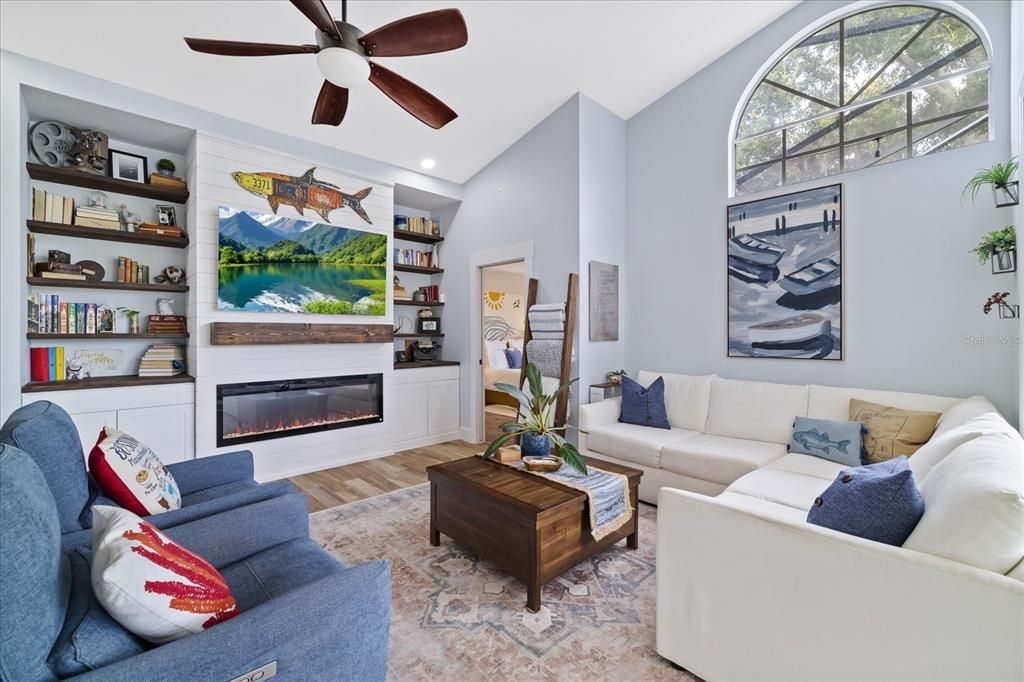 For Sale: $639,000 (3 beds, 2 baths, 1889 Square Feet)