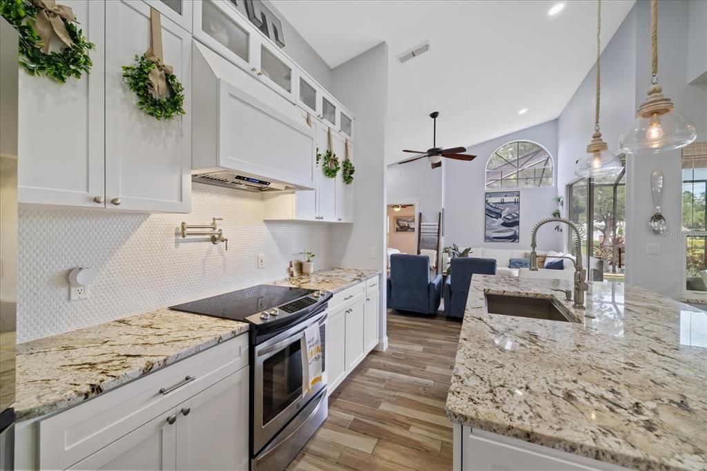 For Sale: $639,000 (3 beds, 2 baths, 1889 Square Feet)
